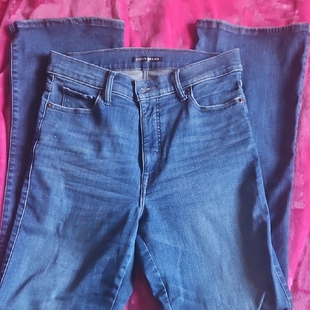 Lucky Brand Women's Classic Blue Straight Leg Jeans